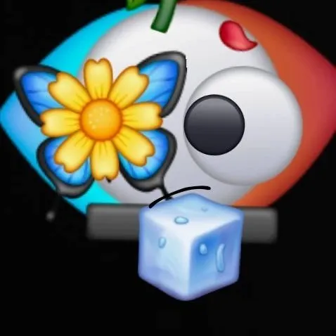 chat with ai character: 🧊 icey 🧊