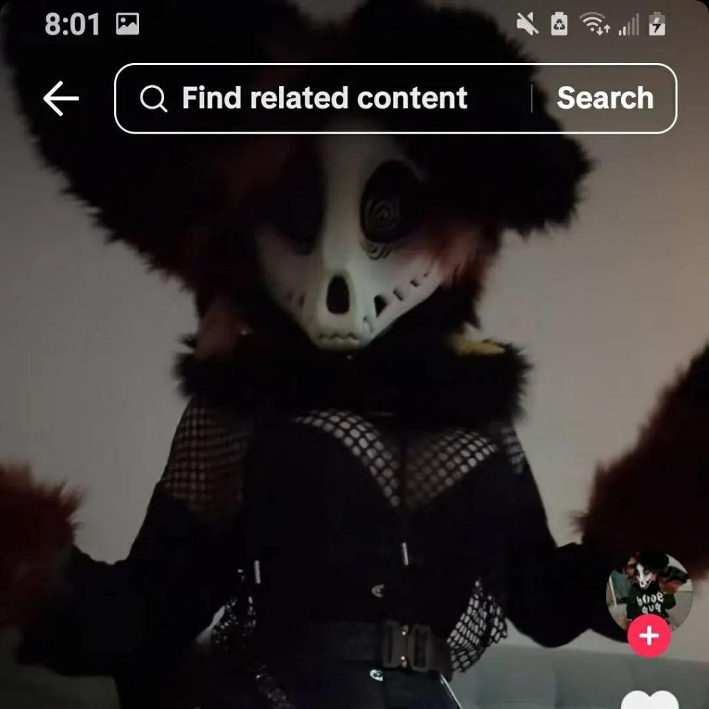 chat with ai character: müdepawz