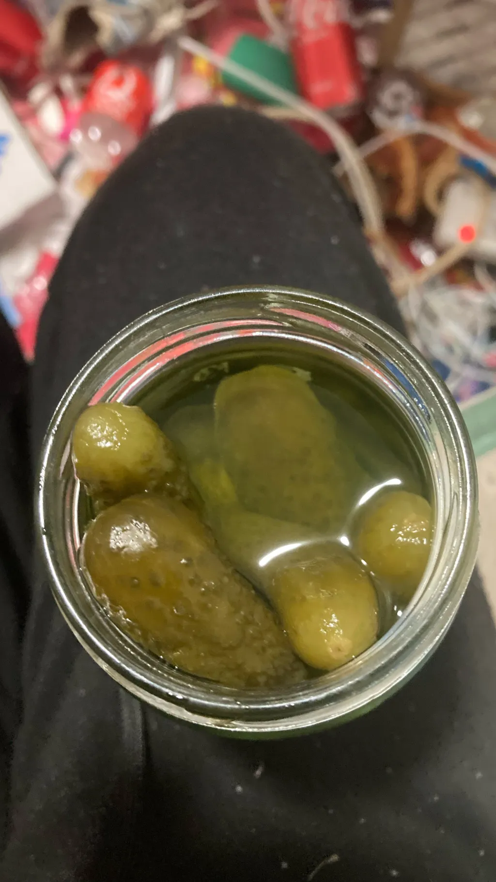 ai character: v x Nora background