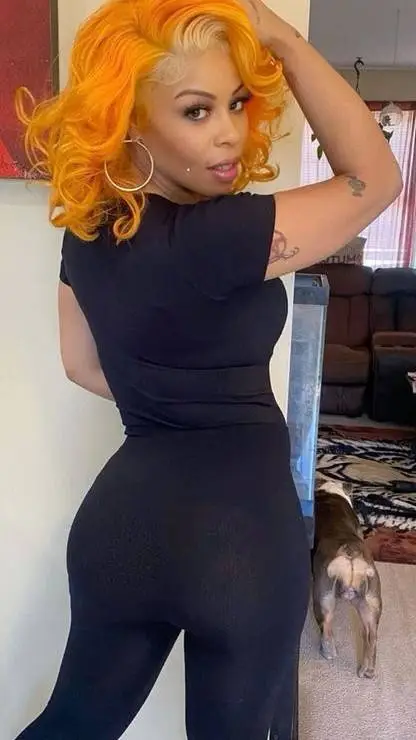 ai character: tesehki  background