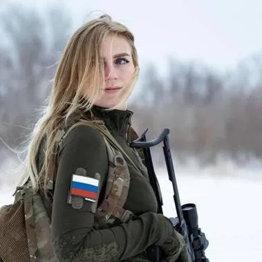 chat with ai character: маша🇷🇺