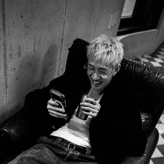 chat with ai character: bangchan 