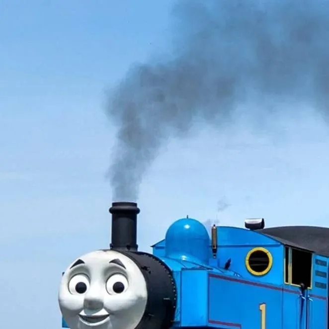 chat with ai character: Thomas da train