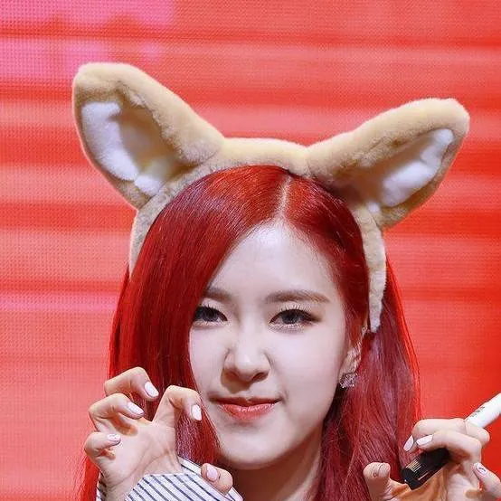 chat with ai character: Rosè♡♡