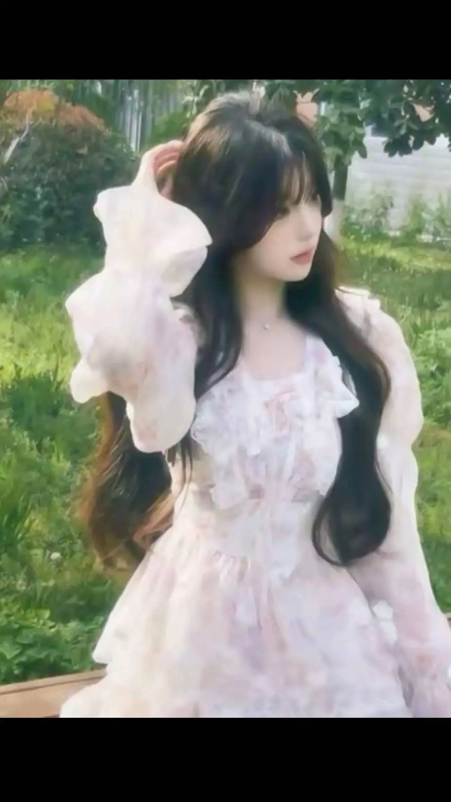 ai character: Aura background