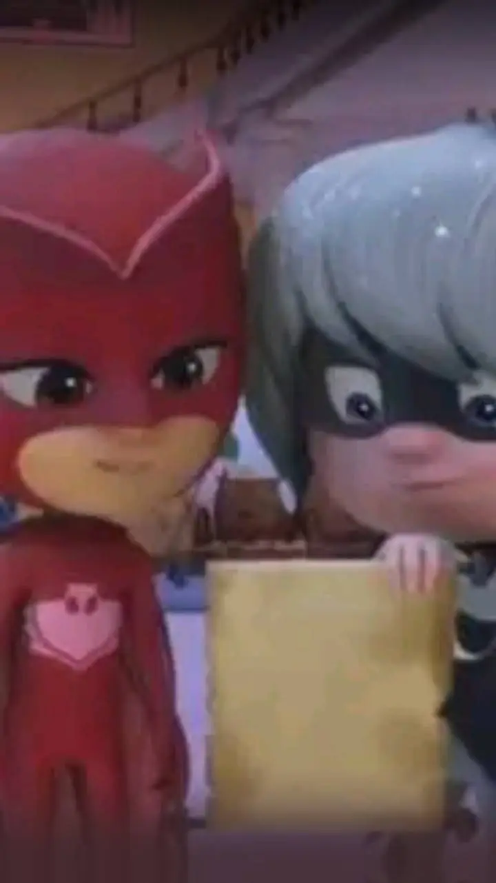 ai character: ululette y luna  background