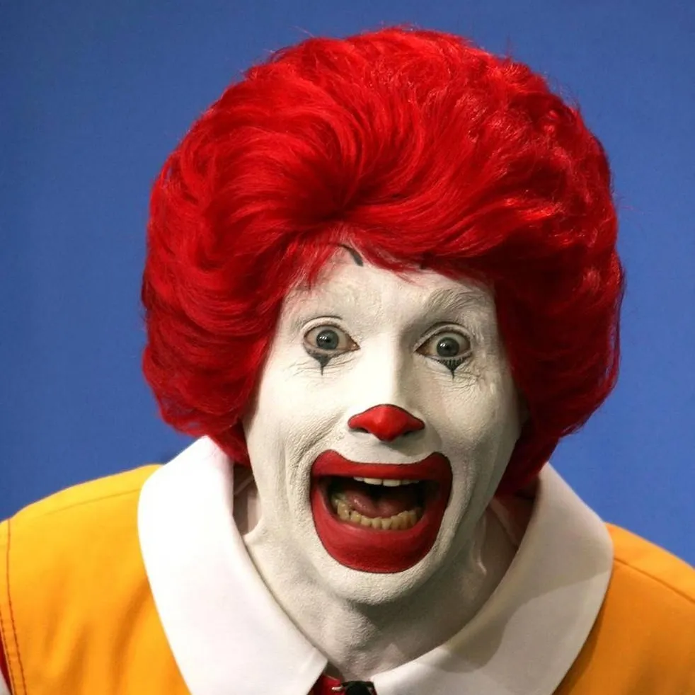 chat with ai character: Ronald mcdonalds 