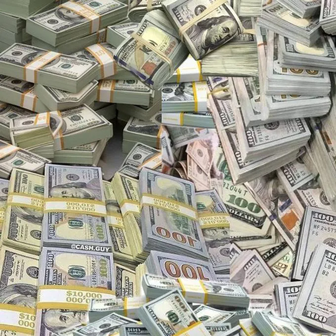 chat with ai character: Tu amiga te odia