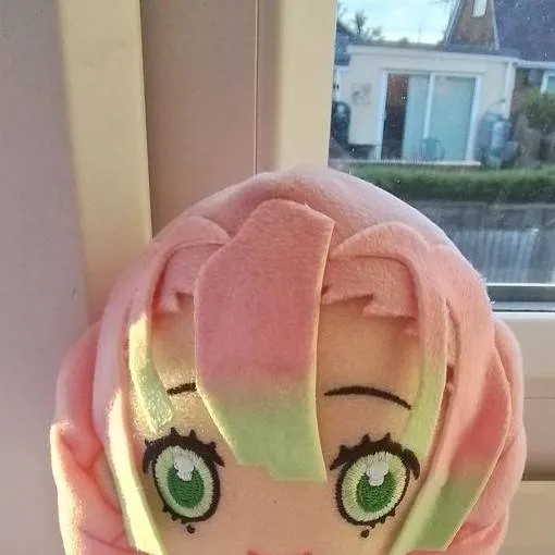 chat with ai character: Mitsuri