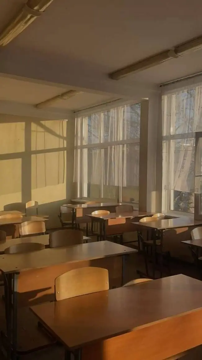 Talkie AI - Chat with classroom