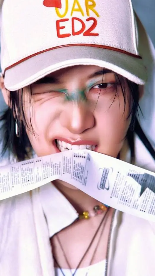 ai character: chan  background