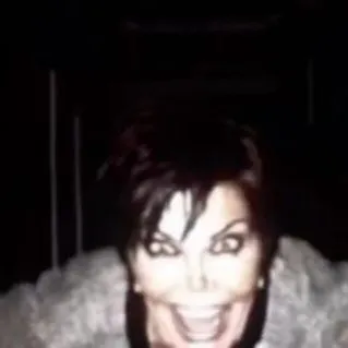 chat with ai character: Emo granny