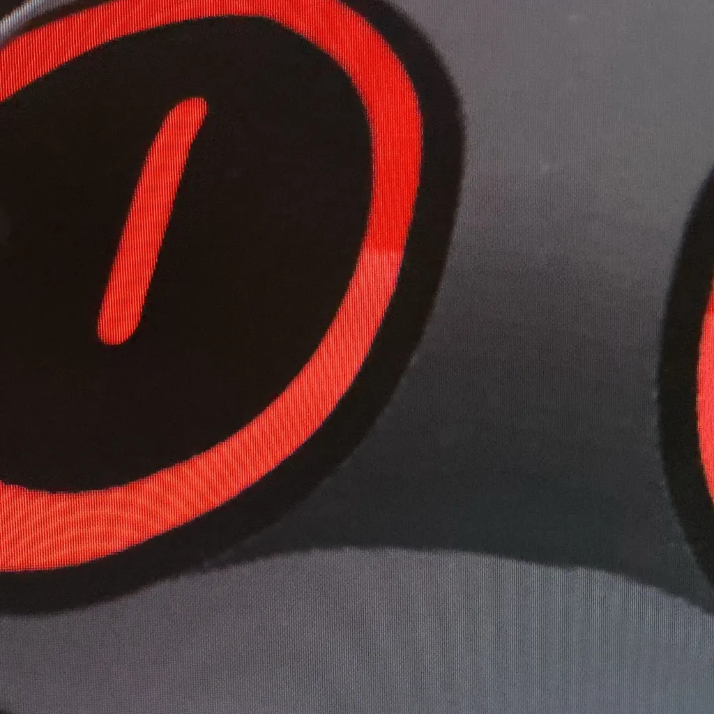 chat with ai character: Finny