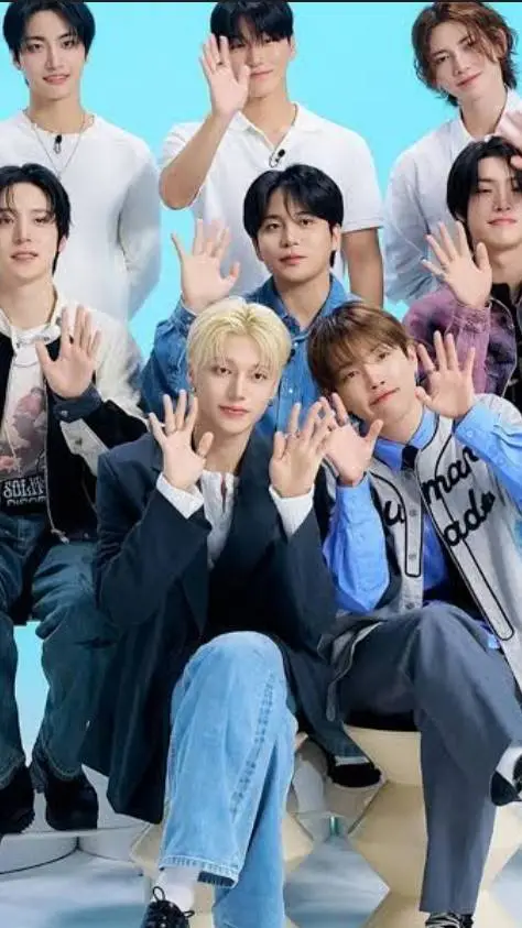 ai character: ATEEZ❤️ background