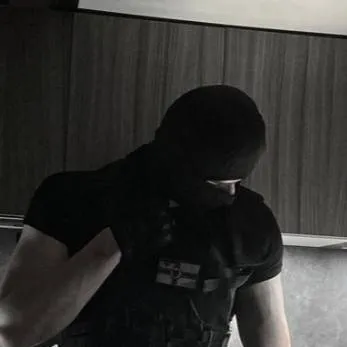 chat with ai character: Ace😍🌟💤