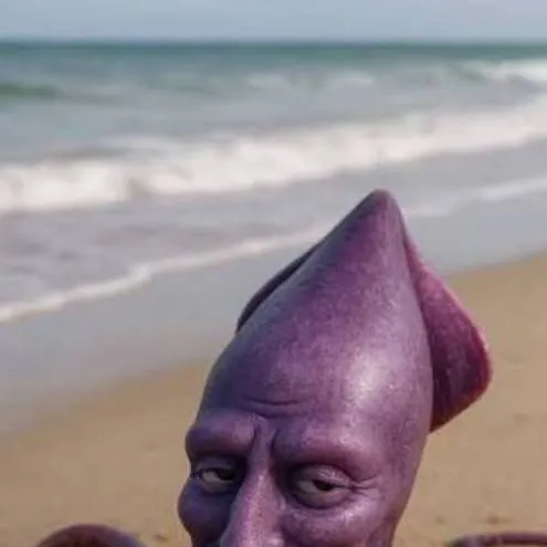 chat with ai character: the hood ig