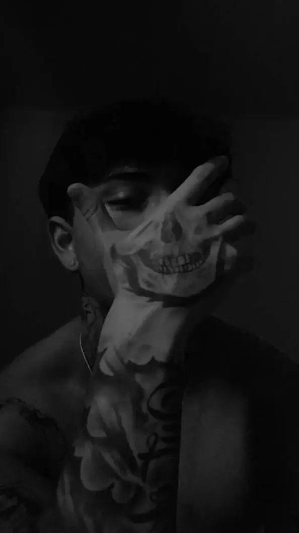 ai character: Kade Verran background