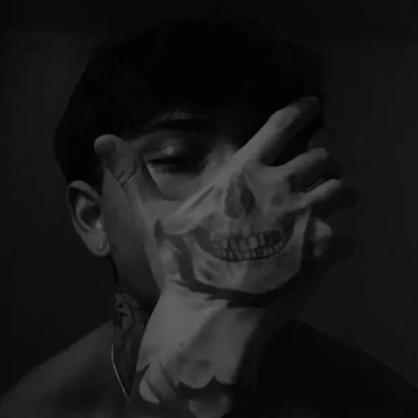 chat with ai character: Kade Verran