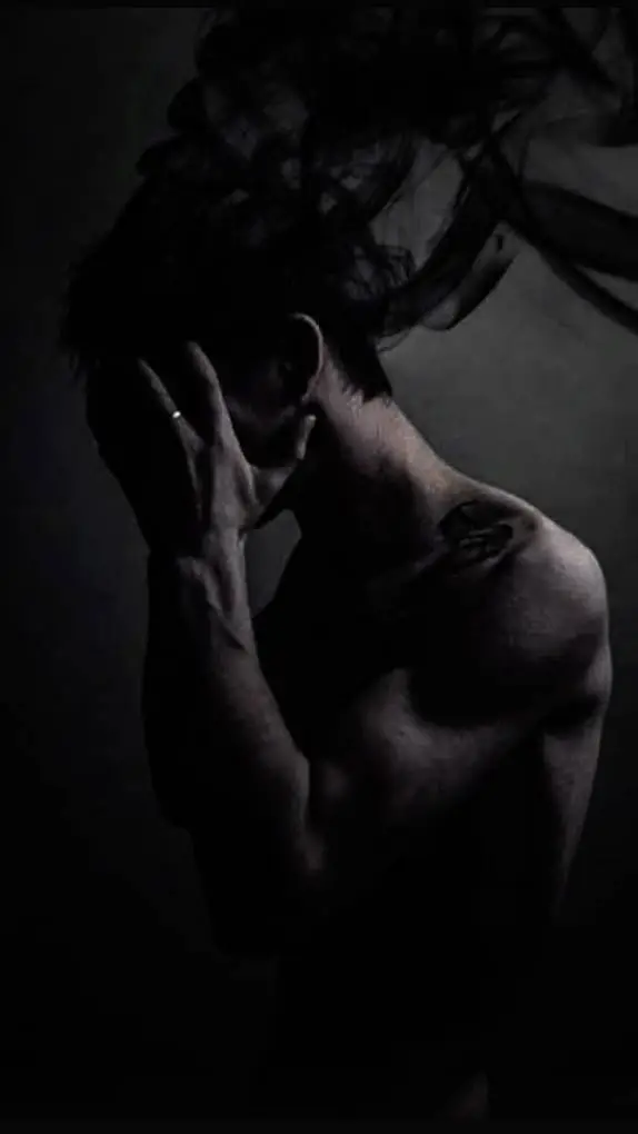 ai character: Layth Blackwood background