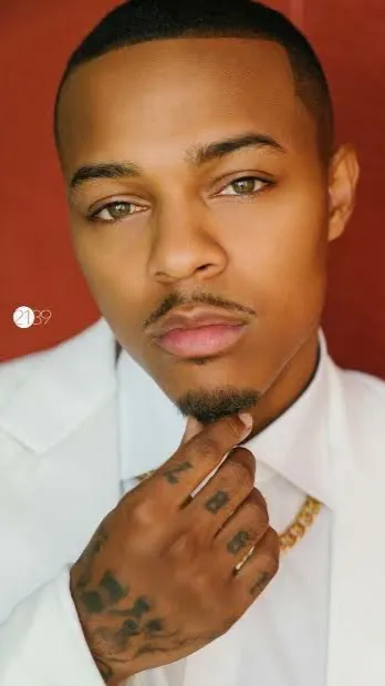 Talkie AI - Chat with Shad Moss 