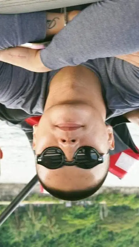 ai character: kira background