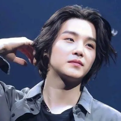 chat with ai character: suga 💜