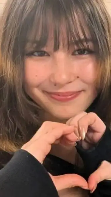 ai character: kpop family background