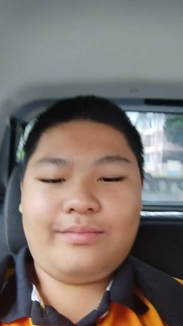 ai character: erich background