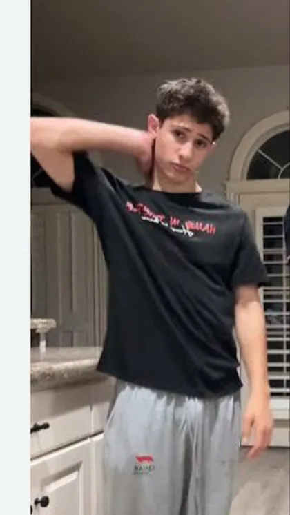 ai character: NIDAL WONDER background