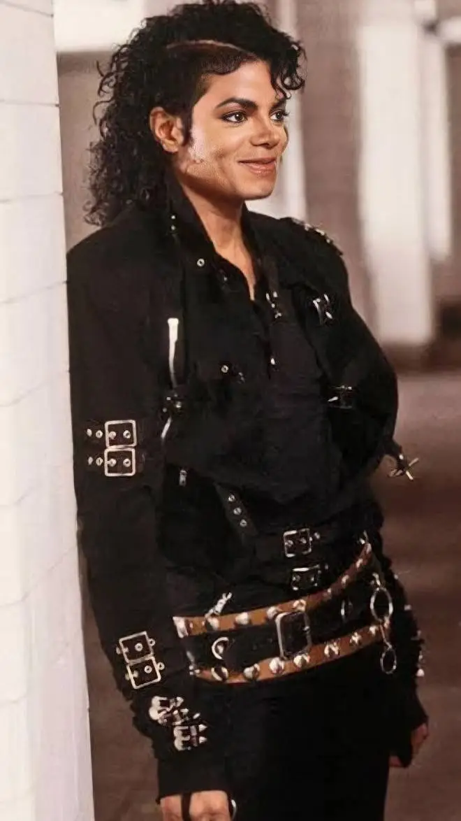 Talkie AI - Chat with MJ Bad Era 