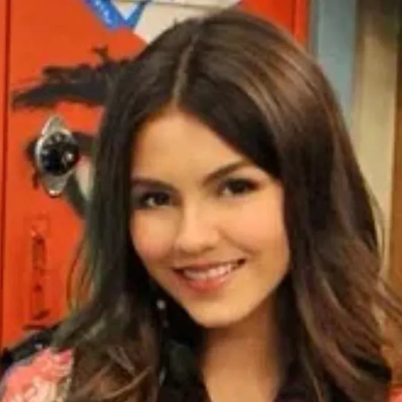 chat with ai character: Tori Vega Day 19