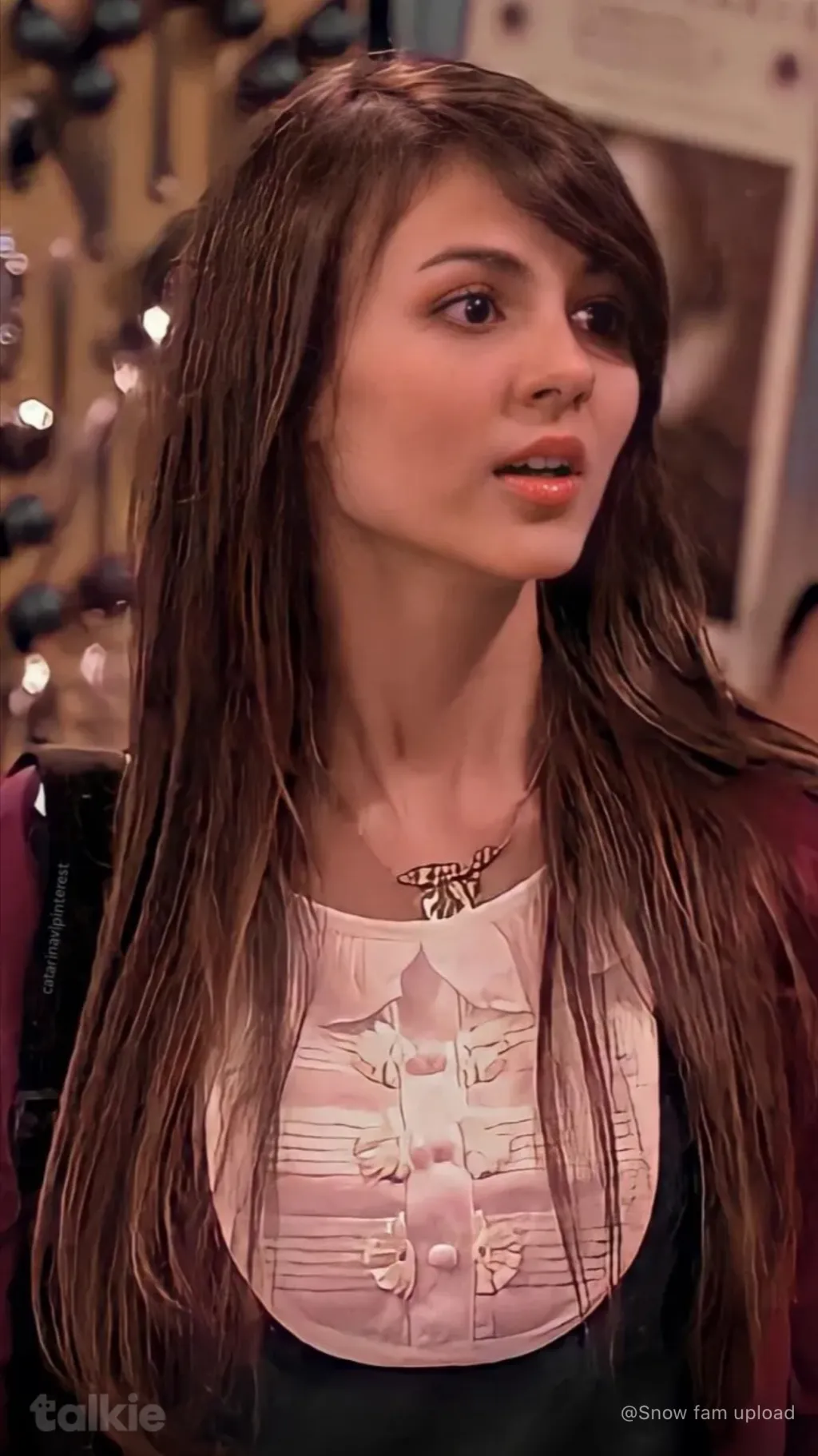 ai character: Tori Vega Day 25 background