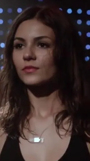 ai character: Tori Vega Day 121 background