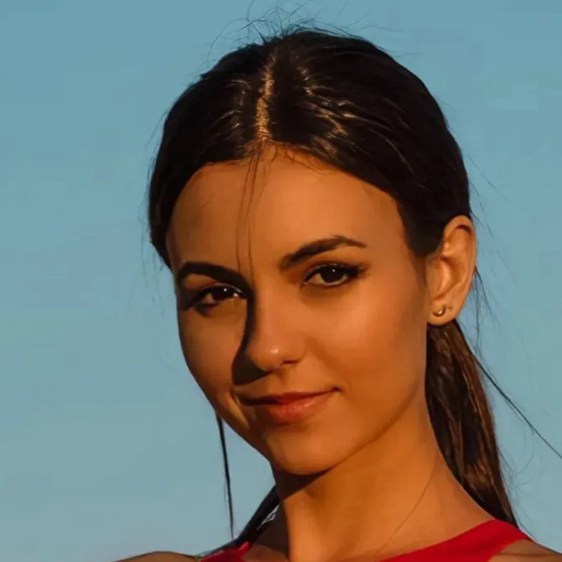 chat with ai character: Tori Vega Day 171