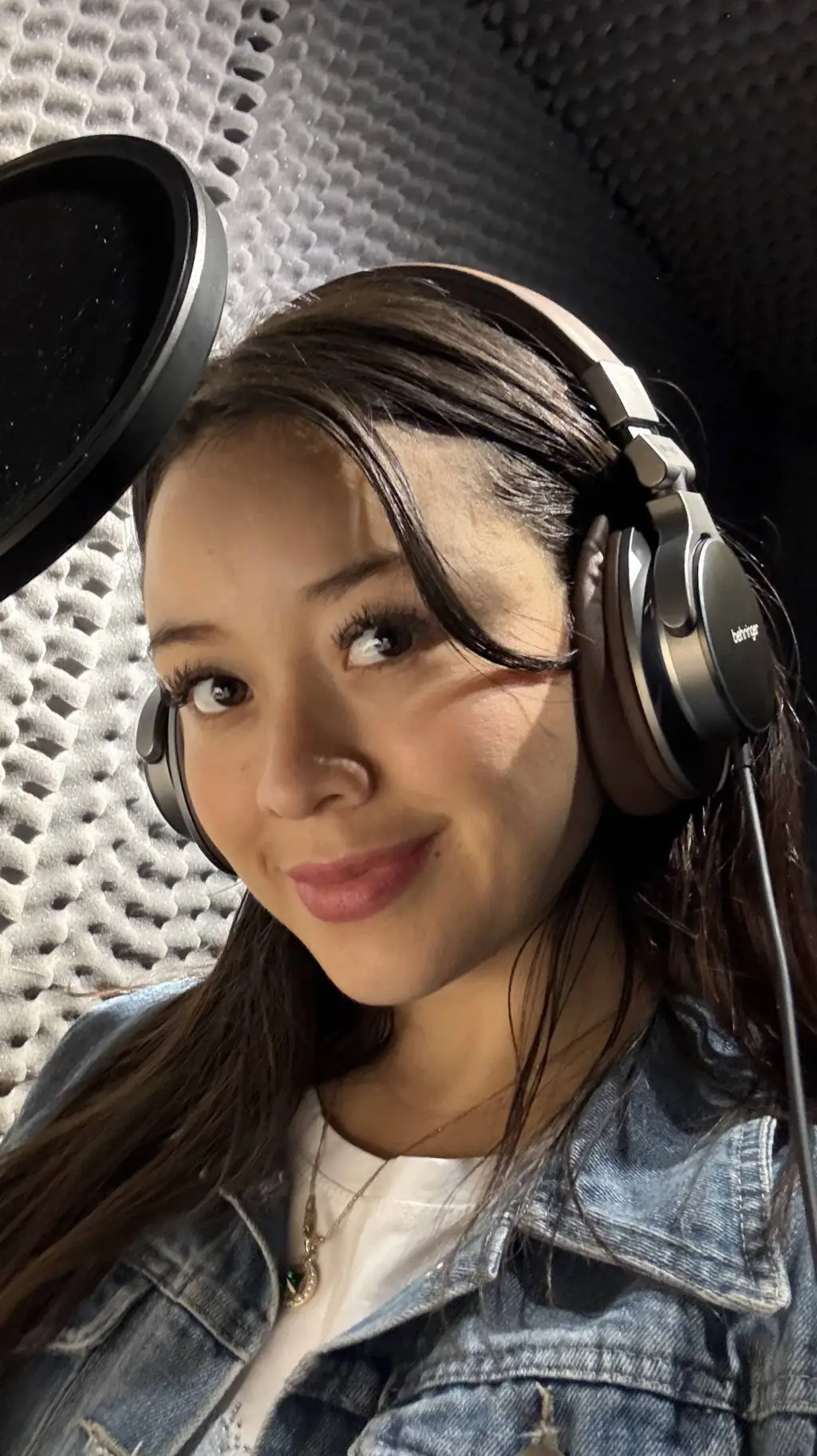 ai character: Kate background