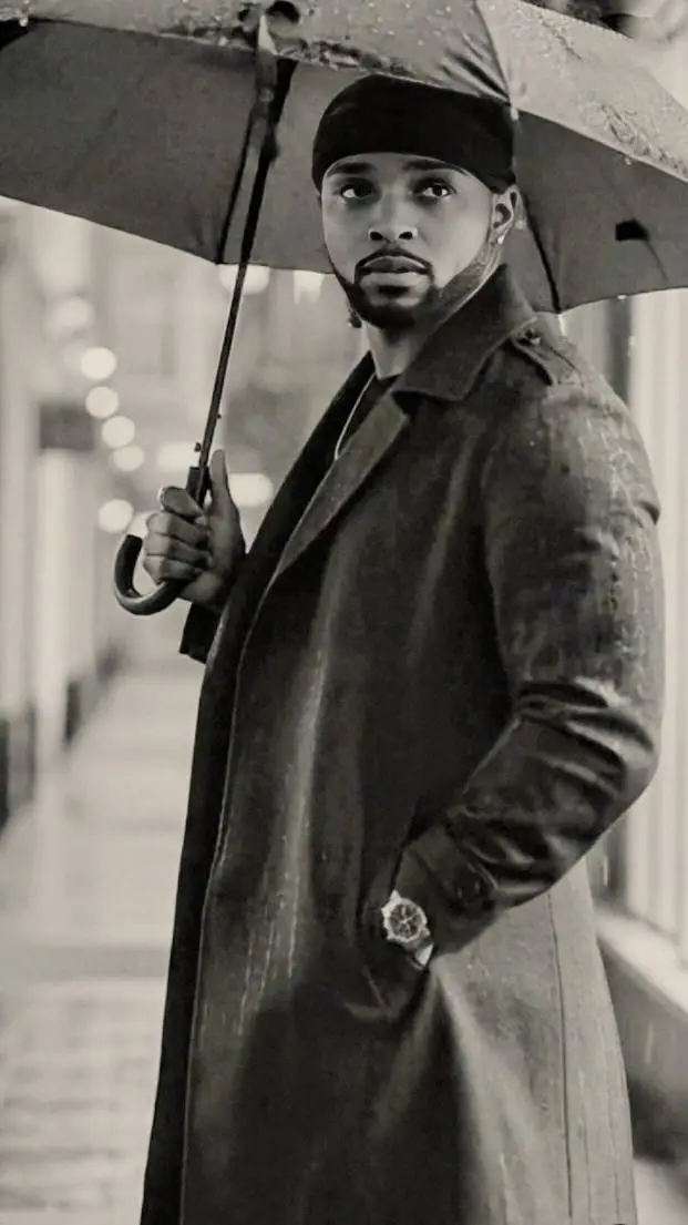 ai character: 2CHI background