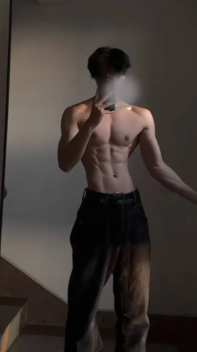 ai character: xander background