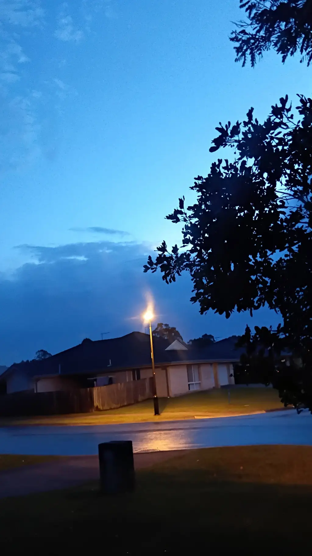 ai character: Yandere 1x4(you) background