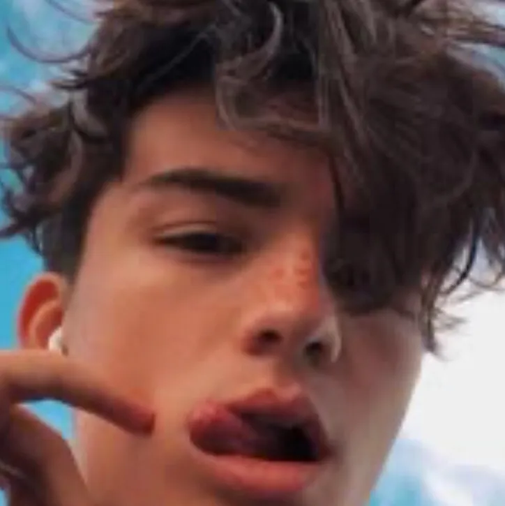 chat with ai character: Jace