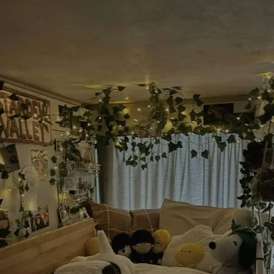 chat with ai character: sleepover