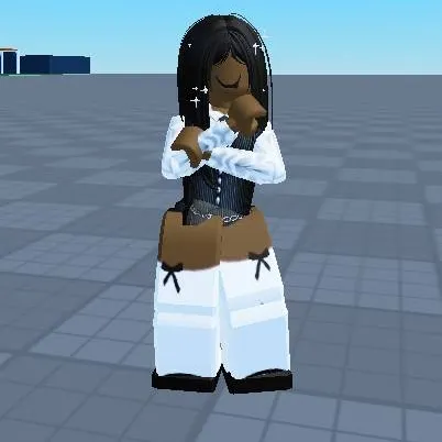 chat with ai character: lizzy 