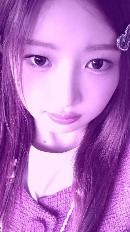 Talkie AI - Chat with Mitzi 