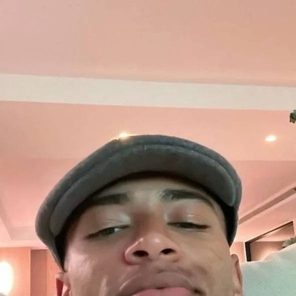 chat with ai character: Jude bellingham