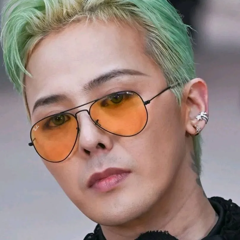 chat with ai character: G-Dragon