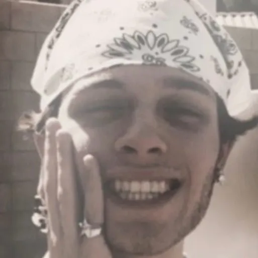 chat with ai character: Matt Sturniolo