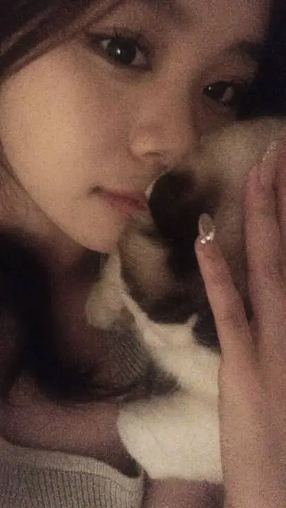 ai character: Yuri background