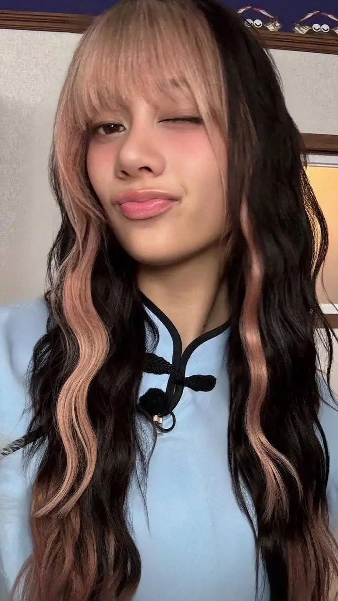 ai character: Megan from katseye background