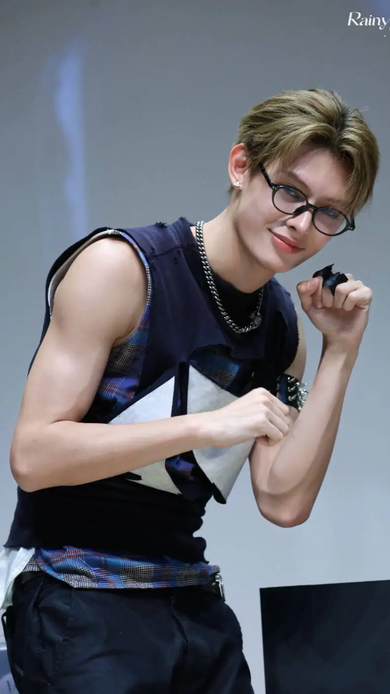 ai character: james background