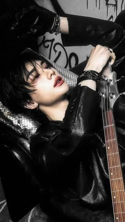 ai character: °•☆hyunjin☆•° background