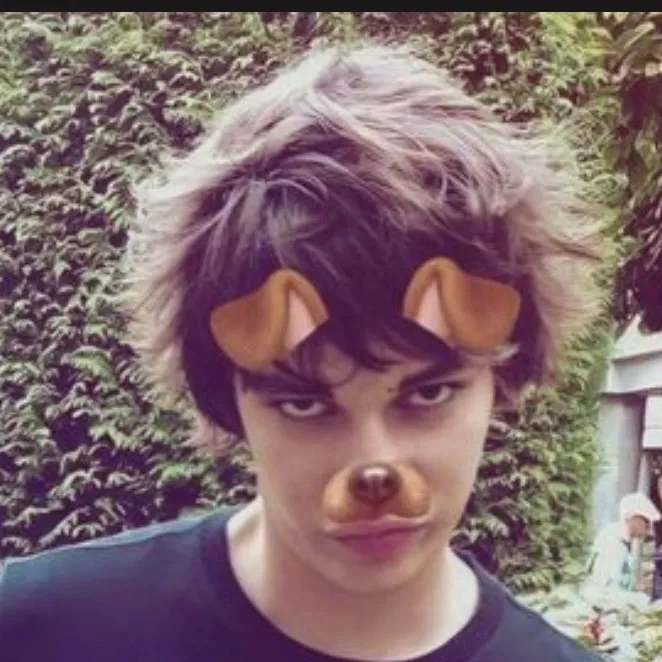 chat with ai character: {RODRICK HEFFLEY}